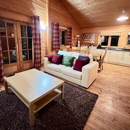 Tufty Lodge, Lake Pochard Lodge 9 South Cerney Eksteriør bilde
