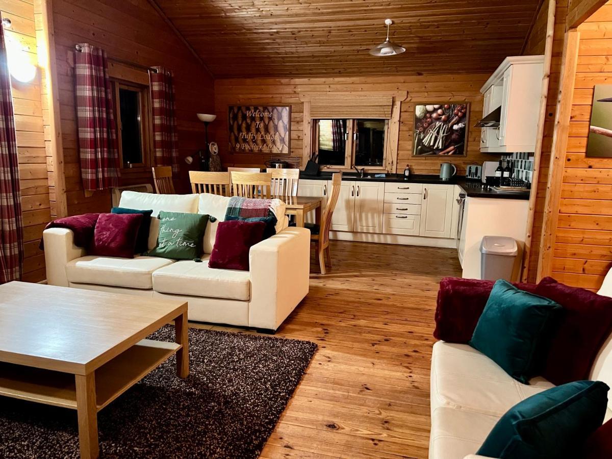 Tufty Lodge, Lake Pochard Lodge 9 South Cerney Eksteriør bilde